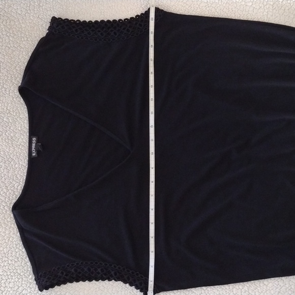 2 EXPRESS Blouses. Size Medium - Picture 3 of 7